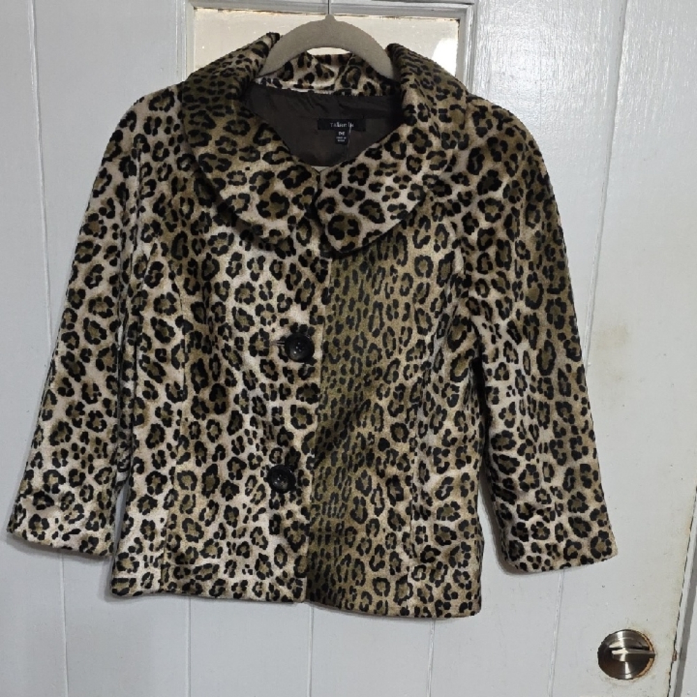 Rafaella Womens Blazer Jacket Velourish Chretah Print Cropped Buttons Sz M NWOT?